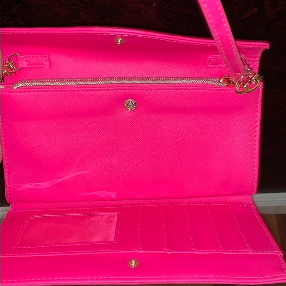 Pink Purse - Picture 2 of 2